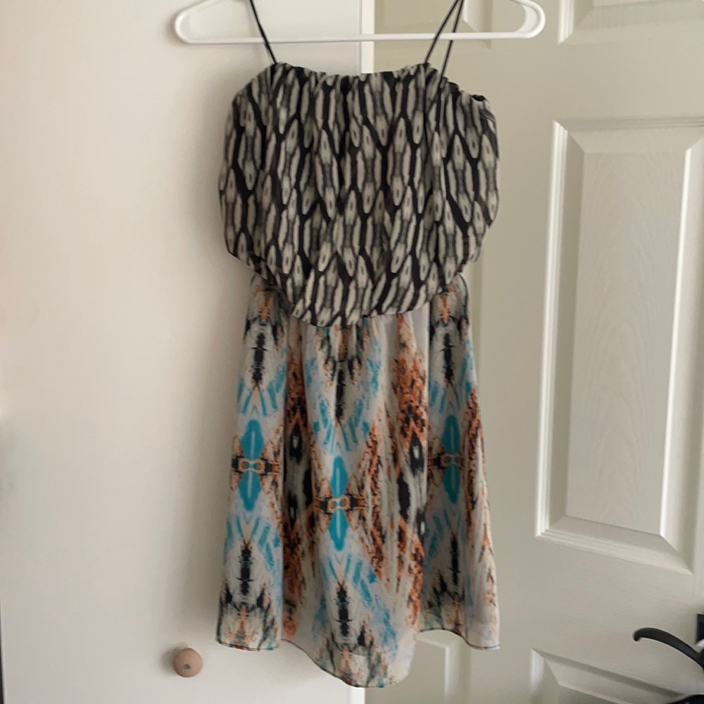 Vintage guess dress strapless or straps